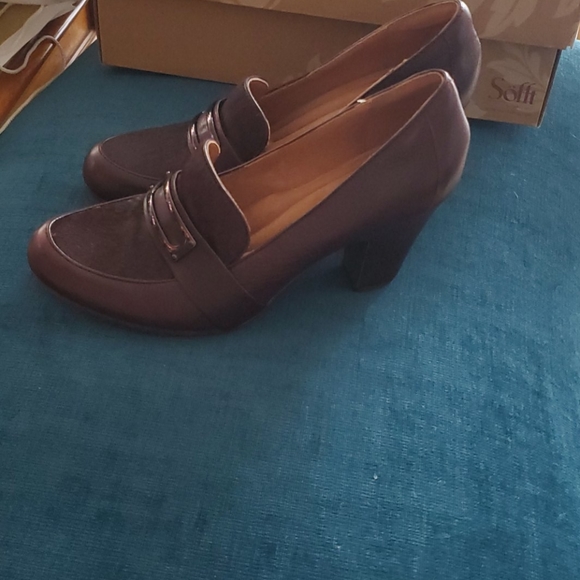 Sofft pumps - Picture 3 of 3